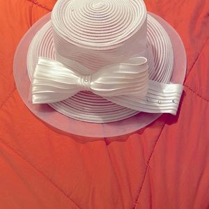 Used woman church hat